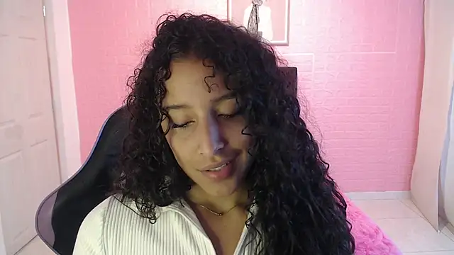 Snapshot of DULCE1609 chatting on April 14, 2026, 8:03 pm DULCE1609 online show from April 14, 2026, 8:03 pm