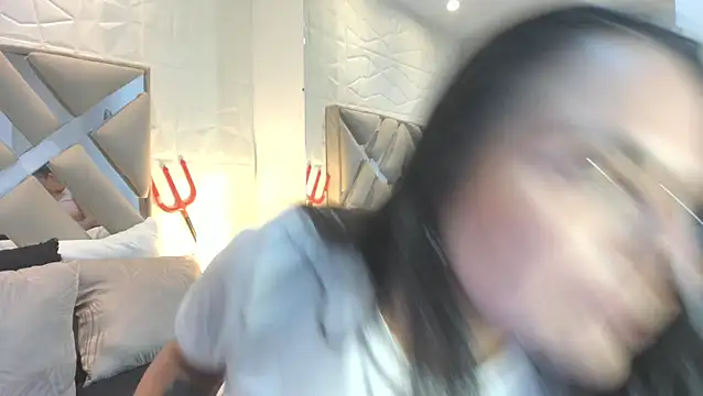 raquell moore online show from March 1, 2026, 9:04 pm