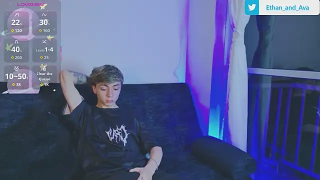 Snapshot of ethan_and_ava chatting on October 11, 2025, 2:56 am ethan and ava online show from October 11, 2025, 2:56 am