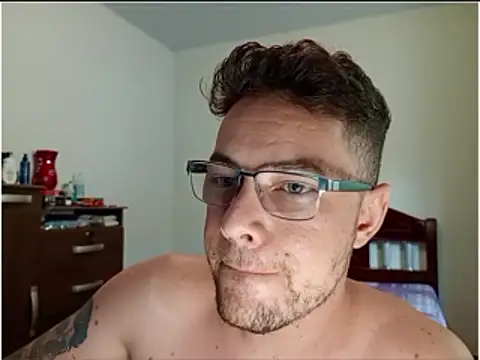 Snapshot of Dyllan__ chatting on April 13, 2026, 3:49 pm Dyllan online show from April 13, 2026, 3:49 pm