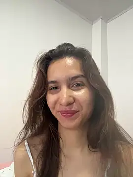 Snapshot of Bella_still chatting on May 12, 2026, 1:28 pm Bella still online show from May 12, 2026, 1:28 pm