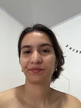 Snapshot of Bella_still chatting on April 1, 2026, 2:03 pm Bella still online show from April 1, 2026, 2:03 pm