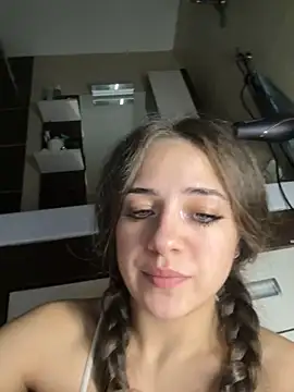 GeraBoobsi online show from November 26, 2025, 5:02 pm