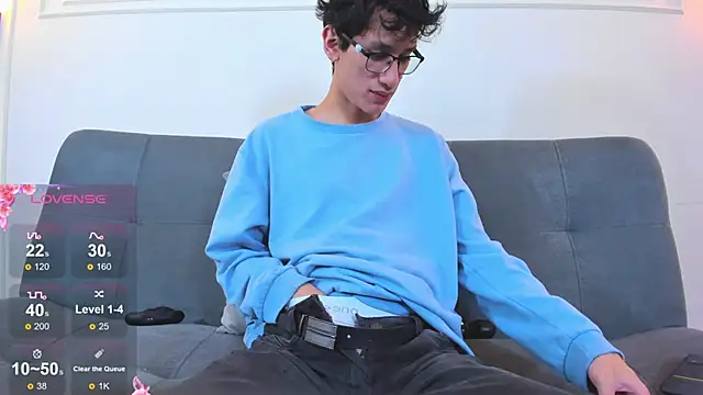 Cum hunters online show from May 3, 2026, 3:22 am