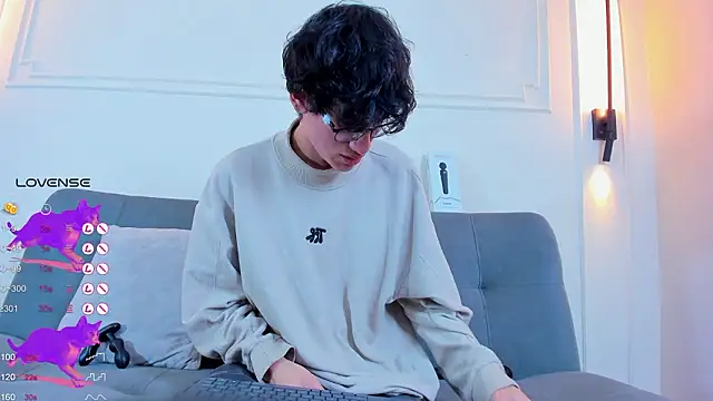 Cum hunters online show from February 5, 2026, 3:13 am