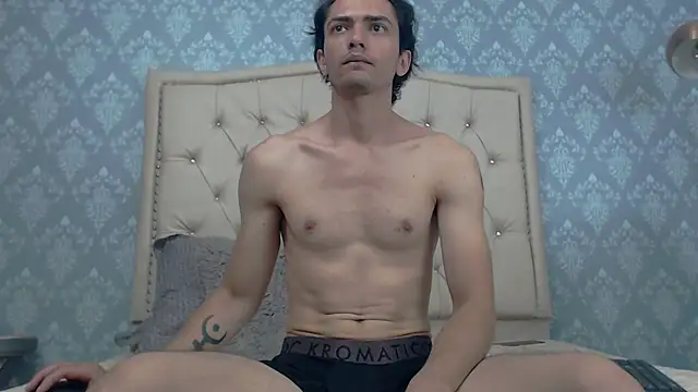 Uzcategui addams online show from January 30, 2025, 4:45 pm