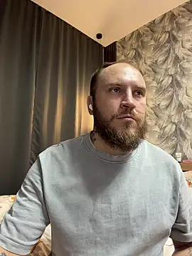  XxX-XxX  online show from August 5, 2026, 11:43 pm