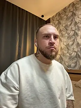  XxX-XxX  online show from October 8, 2025, 10:32 pm