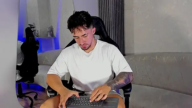 Brad Summer online show from July 2, 2026, 5:52 pm