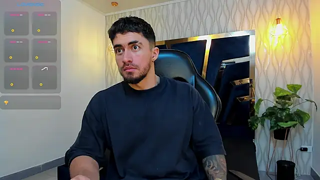 Snapshot of Brad_Summer chatting on October 15, 2025, 5:21 pm Brad Summer online show from October 15, 2025, 5:21 pm