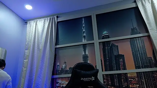 Snapshot of Brad_Summer chatting on June 5, 2026, 5:40 pm Brad Summer online show from June 5, 2026, 5:40 pm
