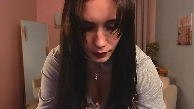 too sexxxy online show from November 25, 2025, 4:40 pm