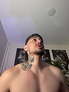 Snapshot of Salvatore_costa chatting on July 19, 2026, 1:47 am Salvatore costa online show from July 19, 2026, 1:47 am