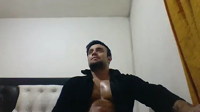 Snapshot of davidcr89 chatting on October 14, 2025, 6:47 am davidcr89 online show from October 14, 2025, 6:47 am