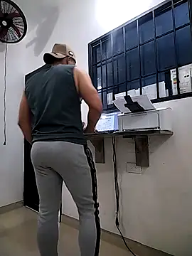 Josejotacamargo online show from October 30, 2025, 11:23 pm