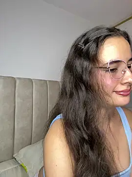 baaby-miiaa online show from May 2, 2026, 2:28 am