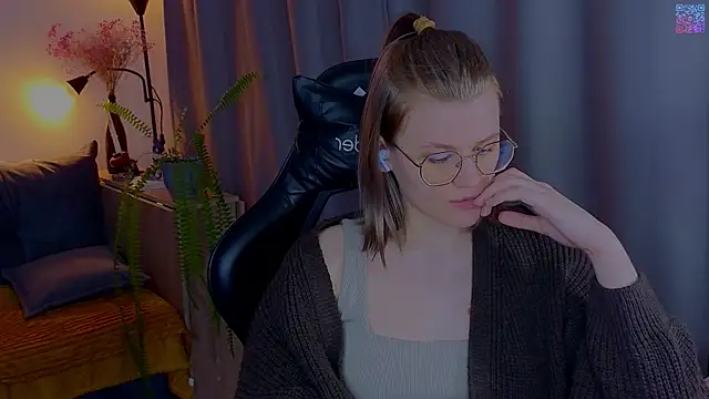  JessieVibes online show from April 25, 2026, 1:52 pm