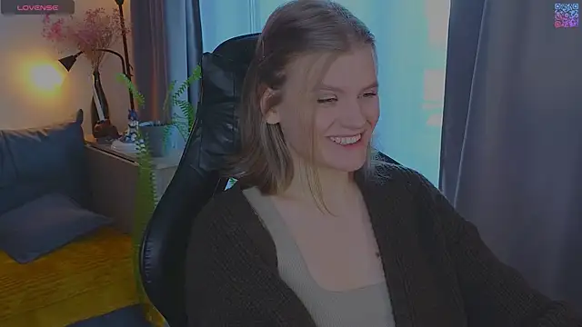  JessieVibes online show from April 24, 2026, 1:57 pm