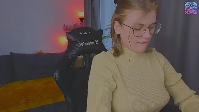  JessieVibes online show from April 30, 2026, 2:24 pm