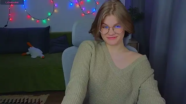 Snapshot of _JessieVibes chatting on November 15, 2025, 1:04 pm JessieVibes online show from November 15, 2025, 1:04 pm