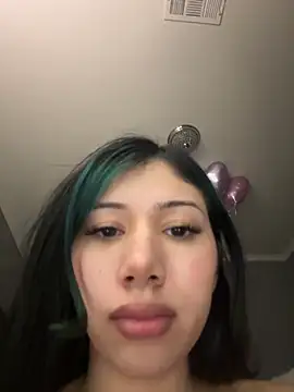 emilyslut2005 online show from February 26, 2025, 3:03 am