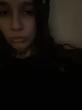 mollyEXD online show from February 17, 2025, 12:49 pm