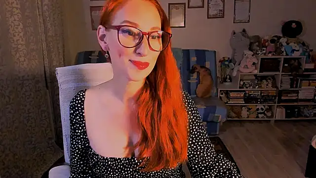 Snapshot of red_rocco chatting on December 19, 2025, 5:37 pm red rocco online show from December 19, 2025, 5:37 pm