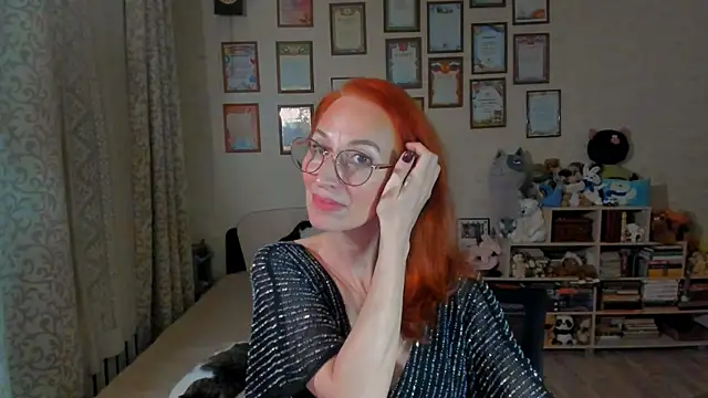 red rocco online show from January 18, 2025, 5:48 pm