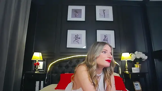 LanaSparks online show from March 22, 2025, 11:11 am