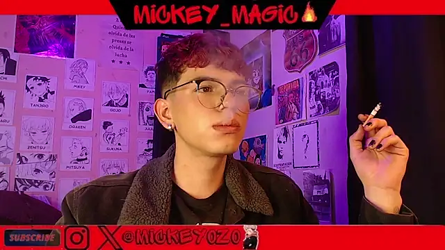 Snapshot of Mickey_Magic chatting on March 12, 2025, 2:30 am Mickey Magic online show from March 12, 2025, 2:30 am