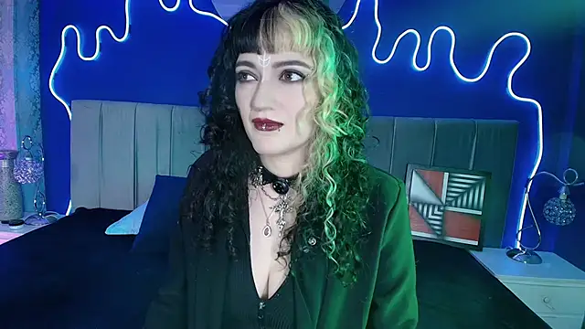 Snapshot of JeanneSabatier chatting on May 25, 2026, 7:45 pm JeanneSabatier online show from May 25, 2026, 7:45 pm