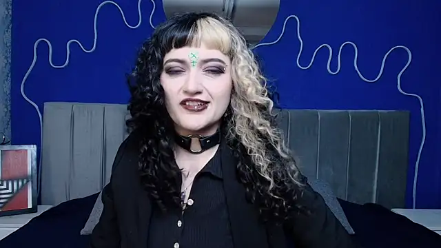 Snapshot of JeanneSabatier chatting on June 3, 2026, 7:51 pm JeanneSabatier online show from June 3, 2026, 7:51 pm