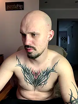 AssHunter4k online show from December 17, 2025, 9:14 am