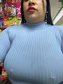 Miia Jazmin online show from July 10, 2026, 12:32 am