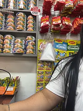 Snapshot of Miia_Jazmin chatting on June 20, 2026, 1:05 pm Miia Jazmin online show from June 20, 2026, 1:05 pm
