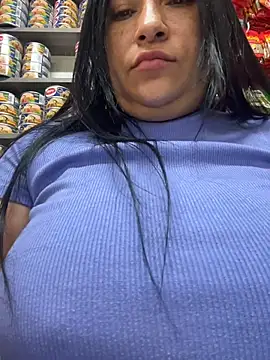 Miia Jazmin online show from July 5, 2026, 1:07 pm