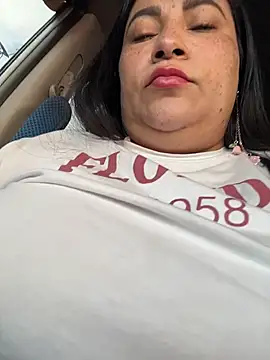 Miia Jazmin online show from June 30, 2026, 12:27 pm