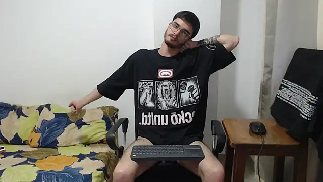 Aleex Miller online show from October 30, 2025, 1:48 am