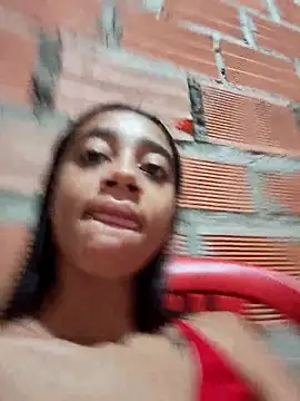 Snapshot of Zoe_Sweett18 chatting on November 18, 2025, 12:19 pm Zoe Sweett18 online show from November 18, 2025, 12:19 pm