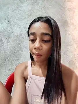 Snapshot of Zoe_Sweett18 chatting on December 5, 2025, 12:26 pm Zoe Sweett18 online show from December 5, 2025, 12:26 pm