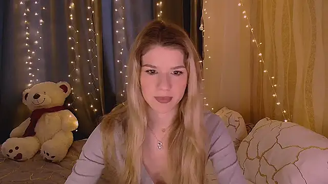 Snapshot of Melissa_smith_ chatting on February 11, 2026, 1:33 pm Melissa smith online show from February 11, 2026, 1:33 pm