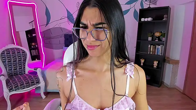 Dana Paula online show from February 9, 2026, 11:41 am