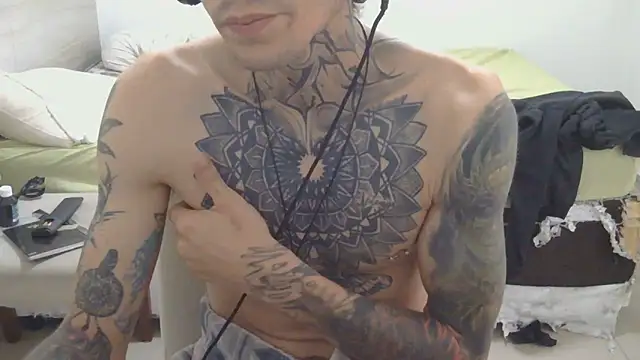 Snapshot of smokingink chatting on May 27, 2026, 2:46 pm smokingink online show from May 27, 2026, 2:46 pm