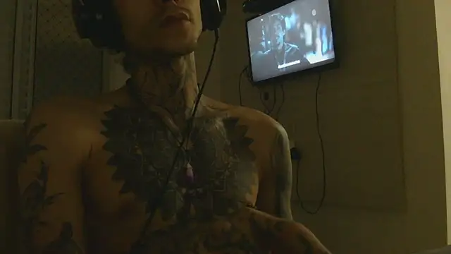 Snapshot of smokingink chatting on May 8, 2026, 10:24 pm smokingink online show from May 8, 2026, 10:24 pm