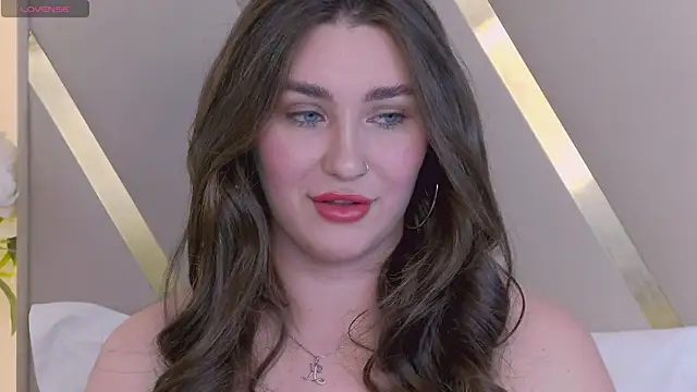 Snapshot of KiraBarlows chatting on September 25, 2025, 8:59 pm KiraBarlows online show from September 25, 2025, 8:59 pm