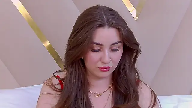 Snapshot of KiraBarlows chatting on March 20, 2025, 1:46 am KiraBarlows online show from March 20, 2025, 1:46 am