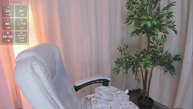 Snapshot of camilapersy chatting on February 1, 2025, 10:37 am camilapersy online show from February 1, 2025, 10:37 am