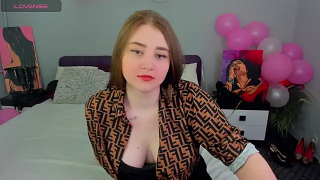 Snapshot of lillyloan4u chatting on March 31, 2026, 5:26 pm lillyloan4u online show from March 31, 2026, 5:26 pm