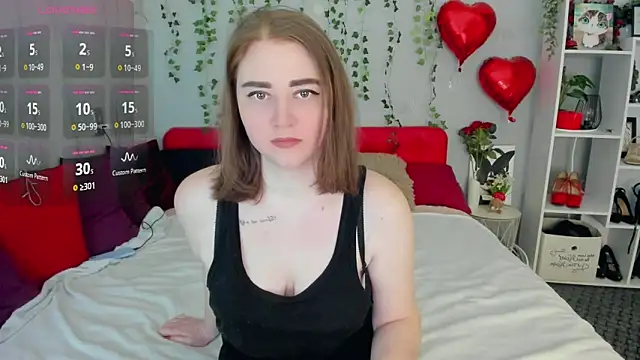 Snapshot of lillyloan4u chatting on May 7, 2026, 4:43 pm lillyloan4u online show from May 7, 2026, 4:43 pm
