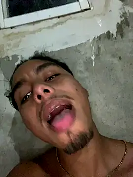 Snapshot of XXXTOKIO22 chatting on October 24, 2025, 12:31 am XXXTOKIO22 online show from October 24, 2025, 12:31 am